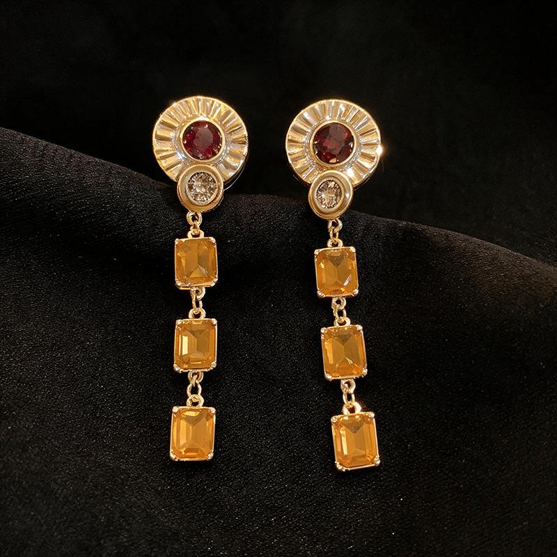 European and American Vintage Silver Rhinestone Tassel Stud Earrings with Geometric Design