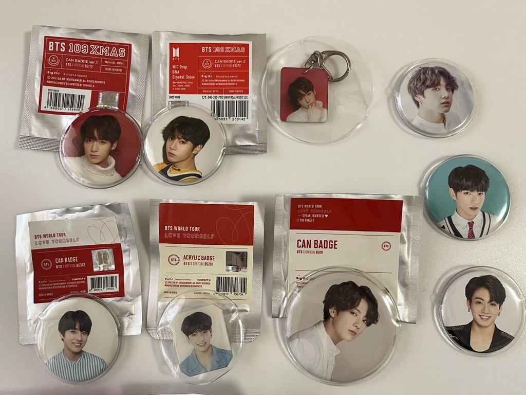 [USED] BTS Jungkook Acrylic Badge Magnet Can Badge