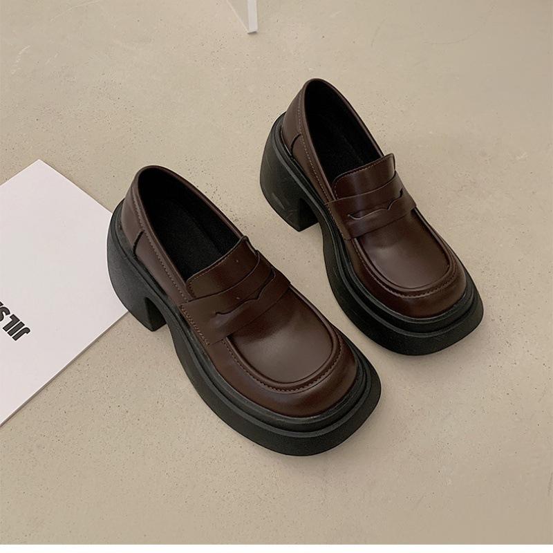 

Туфли на платформе из кожи женские в британском стиле, увеличивающие рост, весенние новые туфли на толстом каблуке, лоферы с одной педалью, универсальные 40