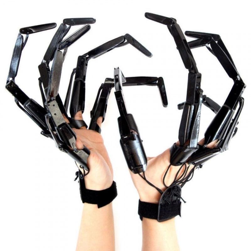 Flexible Joint Ghost Claw Prop for Halloween and Escape Rooms