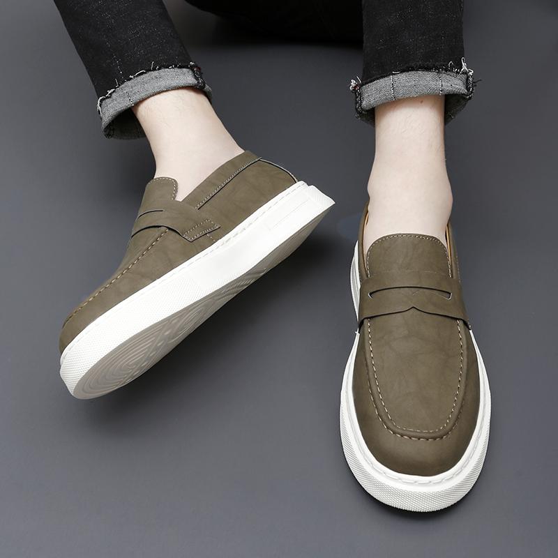 Men's Leather Casual Sneakers All-match Fashion Breathable Hand-stitched Leather Shoes
