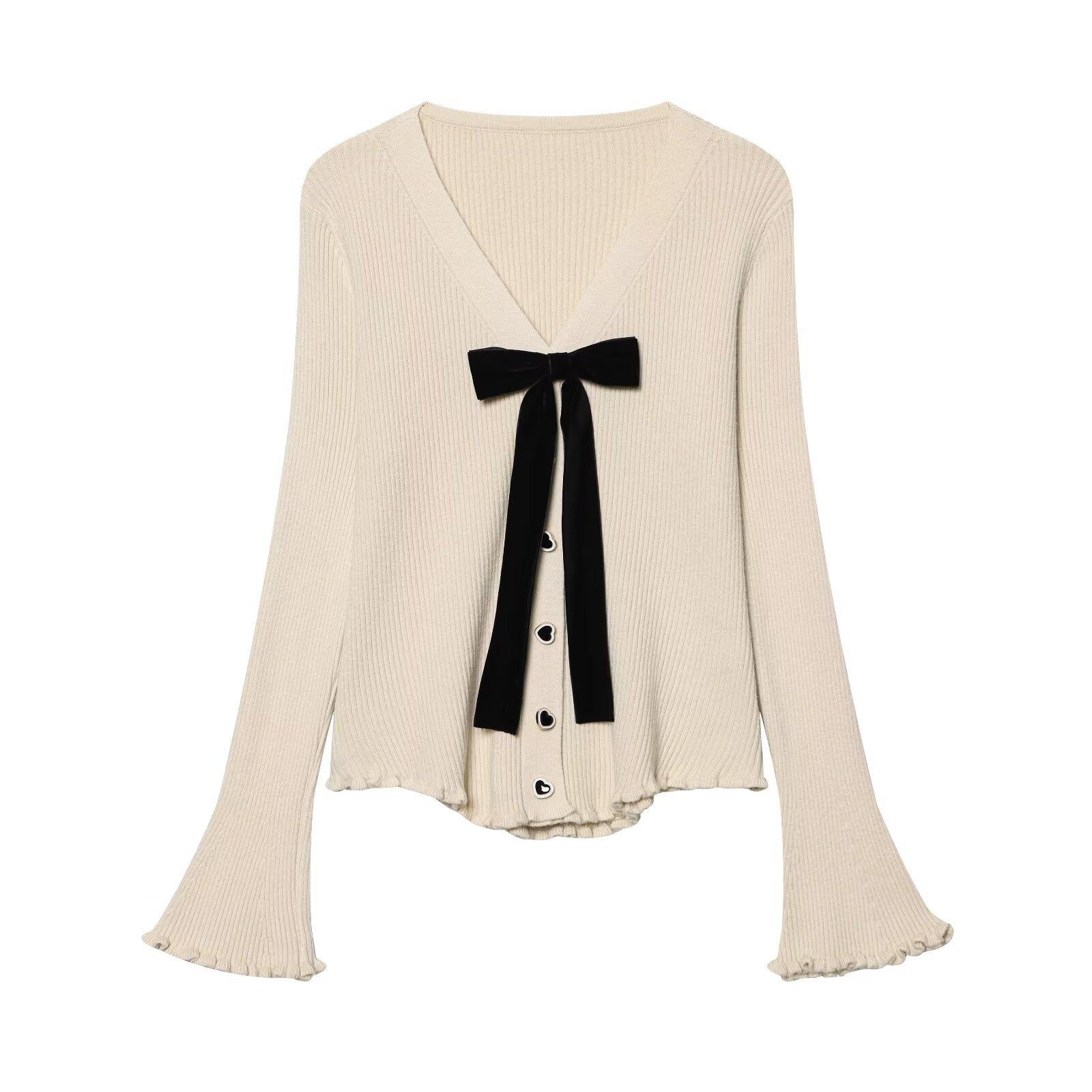 European and American style, new women s clothing, foreign style, fashionable, bow heart-shaped button-knitted cardigan S