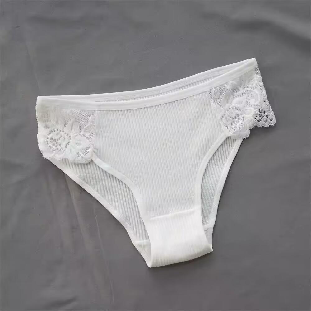 Damen Slips aus Baumwolle, weiche Unterwäsche, bequeme Unterhose, Slip mit Blumenspitze, niedrige Taille, Dessous, M-XL