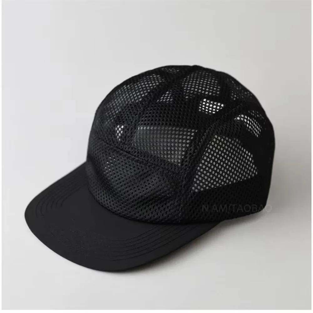 Fashion Retro Mesh Baseball Cap Flat-brimmed 5 Panel Sun Visor Cap Breathable Adjustable Quick-drying Hat Unisex