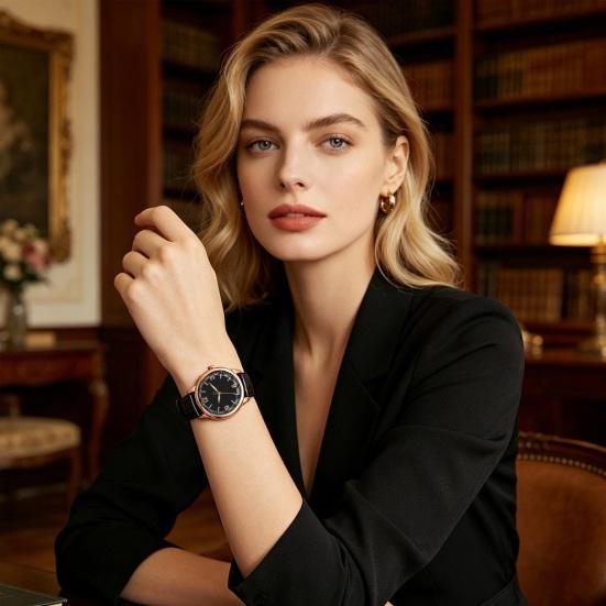 Einfaches Damenarmband Zierliche Uhr Elegante Analoge Quarz Uhr Luxus Damen Verstellbares Lederarmband Armbanduhr Gut ablesbar für den täglichen Weg zur Arbeit Prüfung