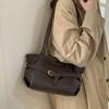Großraumige einfache Pendler-Tragetasche Damen Neu Trendig Leichter Luxus Schultertasche Temperament Lässig Unterarmtasche