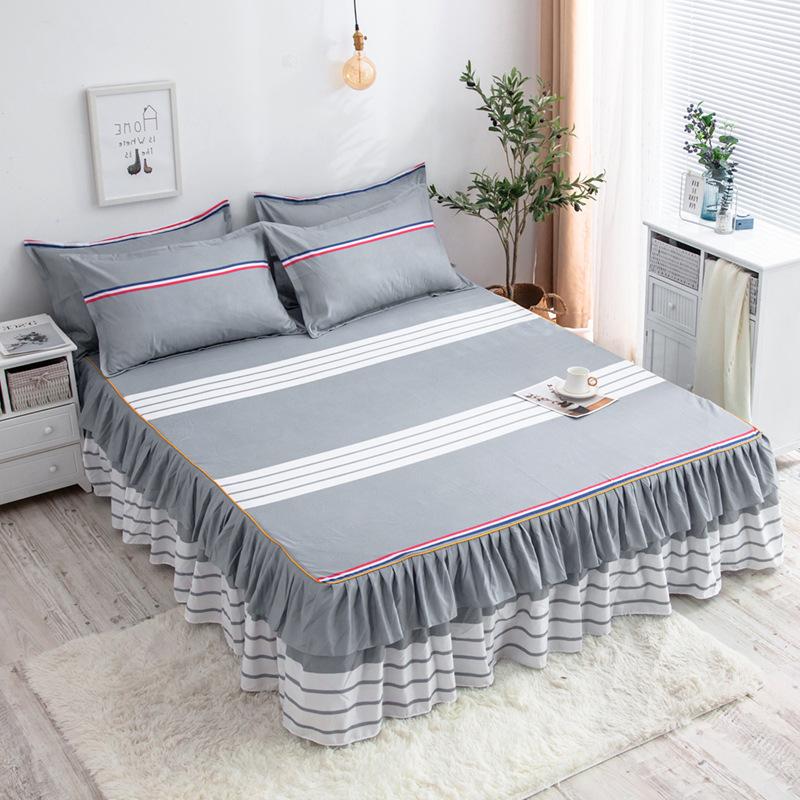 Comfortable, Relaxing, Breathable, Skin-friendly Three-piece Set: One Bed Skirt + Two Pillowcases (without Pillow Core)
