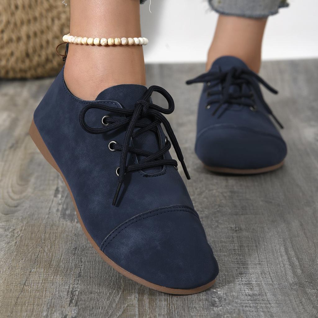 New European and American women's shallow mouth four-season flat bottom large size single shoes soft leather lace-up design fashionable versatile wom