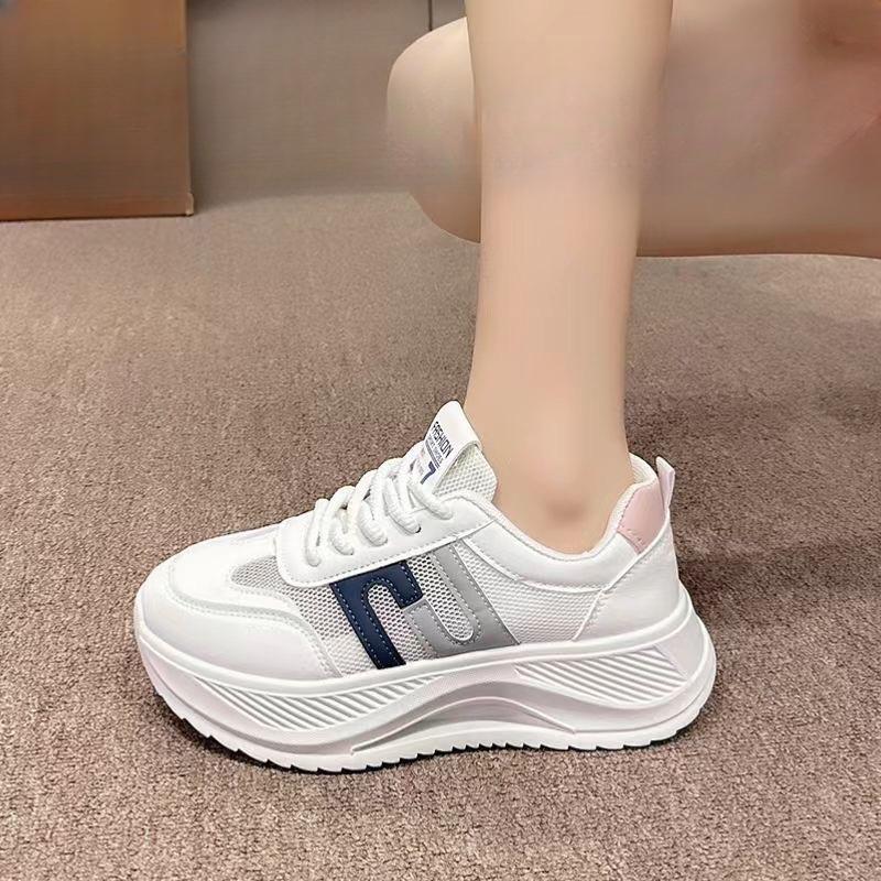 

Новые Легкие Повседневные Универсальные Весенне-Летние Новые Супер Мягкие Повседневные Дышащие Увеличивающие Рост Спортивные Кроссовки на Толстой Подошве для Пап 40 синий