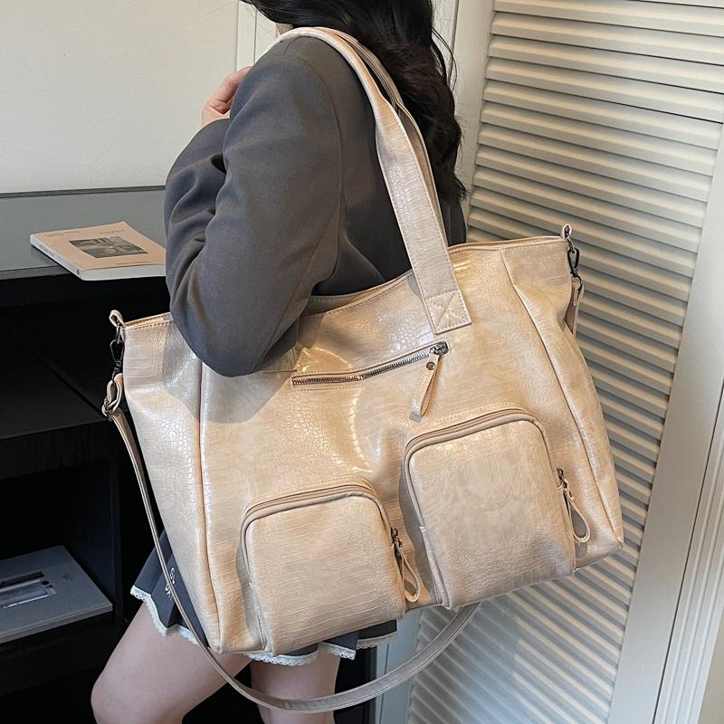 Large Capacity Women's Bag Commuter Tote Bag Shoulder Crossbody Bag