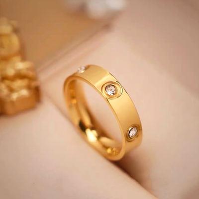 Simple Titanium Steel Gold Color Couple Rings Korean Fashion Glamor Crystal Engagement Ring Party Zircon Gifts