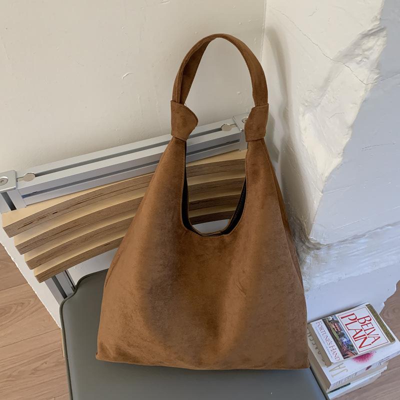 Winter new large-capacity tote bag fashionable commute to work simple high-value shoulder bag women