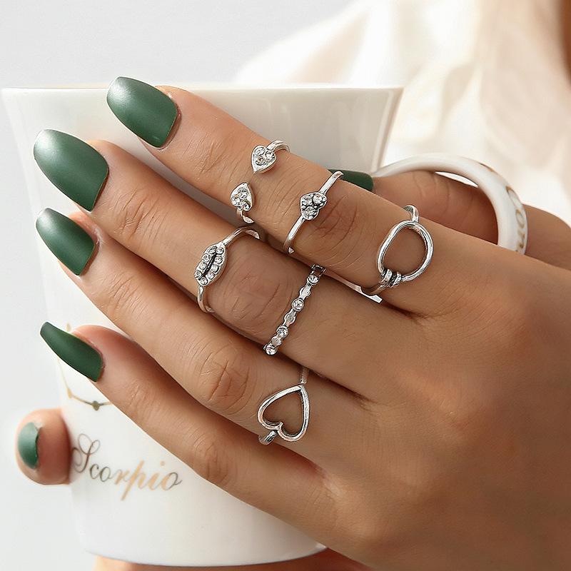 Accessories Fashion Personality Women'S Love Lips Geometric Retro Water Droplet Diamond Ring Set