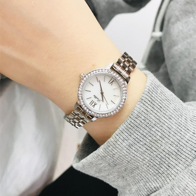 Small Dial Watch Female Simple Fritillary Surface Diamond Steel Belt Waterproof Niche Light Luxury High-End Women'S Watch