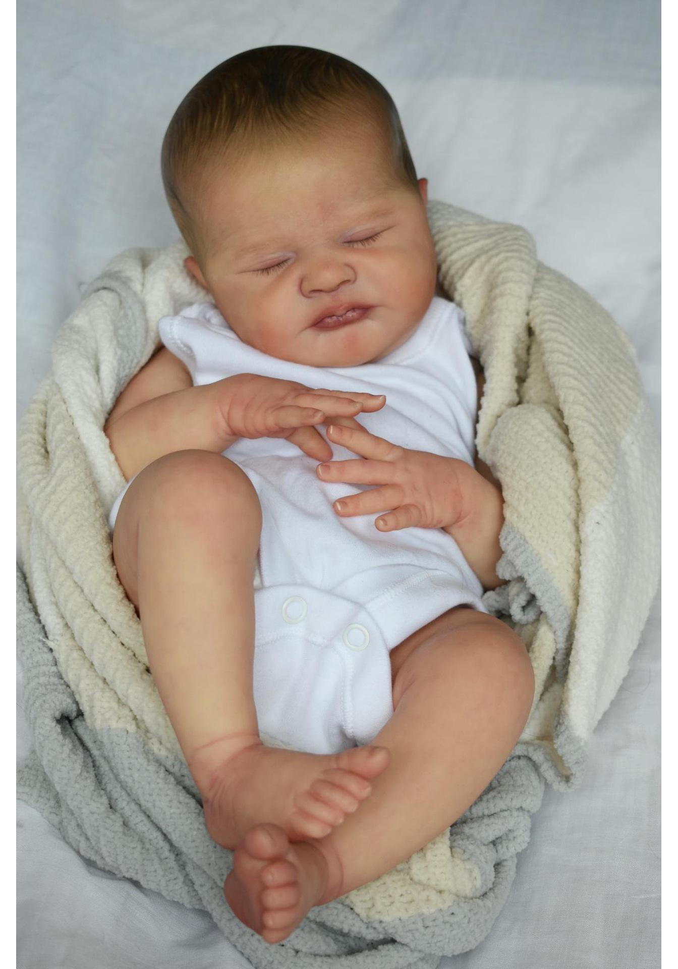 49cm NPK Realistic Baby Reborn Doll with 3D Skin, Handcrafted and Authentic Look 49cm Cloth Body Doll