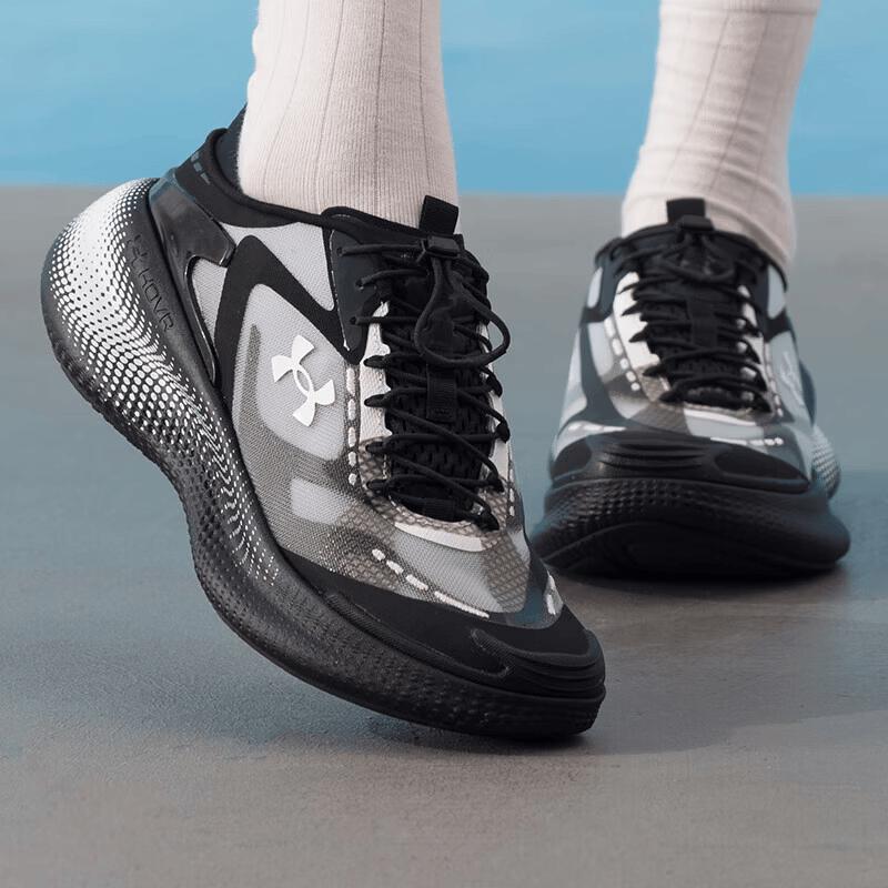 Under Armour Low-Top Sport & Casual Shoes