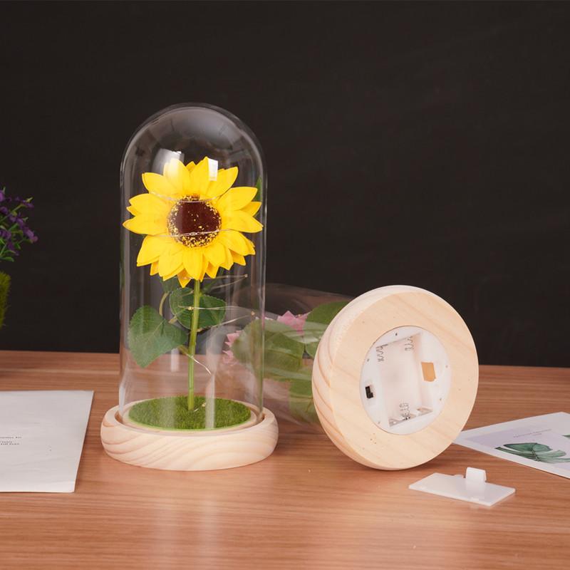 Sunflowers Artificial Flowers In Plastic Dome with LED Strip, Birthday Gifts for Mom & Grandma, Sunflower Decor On Mother's Day