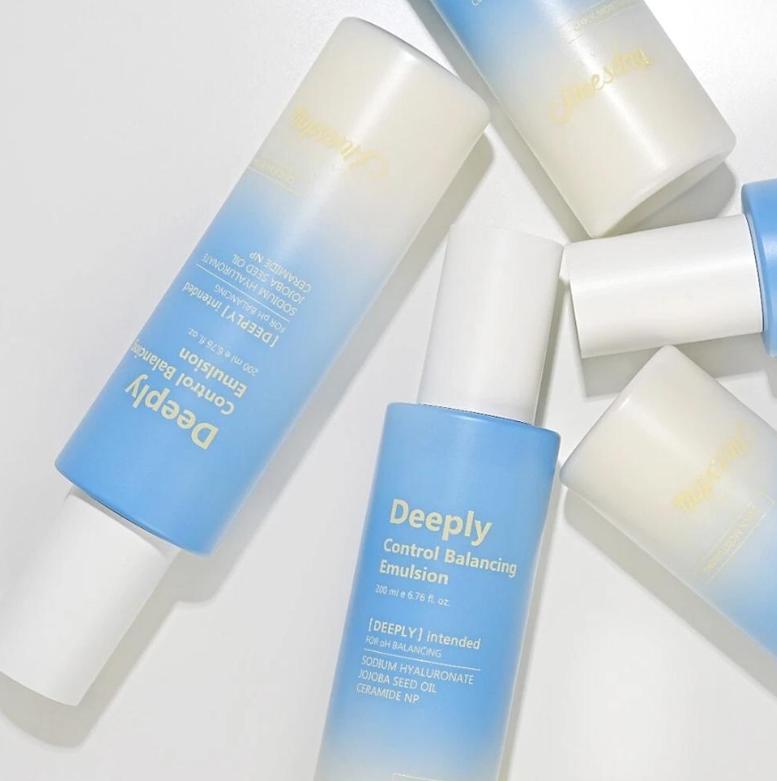 Eleven Huesday Deeply Control Balancing Emulsion 200ml Leichte Feuchtigkeitsspendende Talgkontroll-Lotion