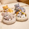 Gatto a Tre Macchie, Cuscino per Gatto Tigrato Peluche Giocattoli Gatto Peluche Simulato Giocattoli Adorabili per Bambini Giocattoli Morbidi Creativi Regali di Compleanno Carini
