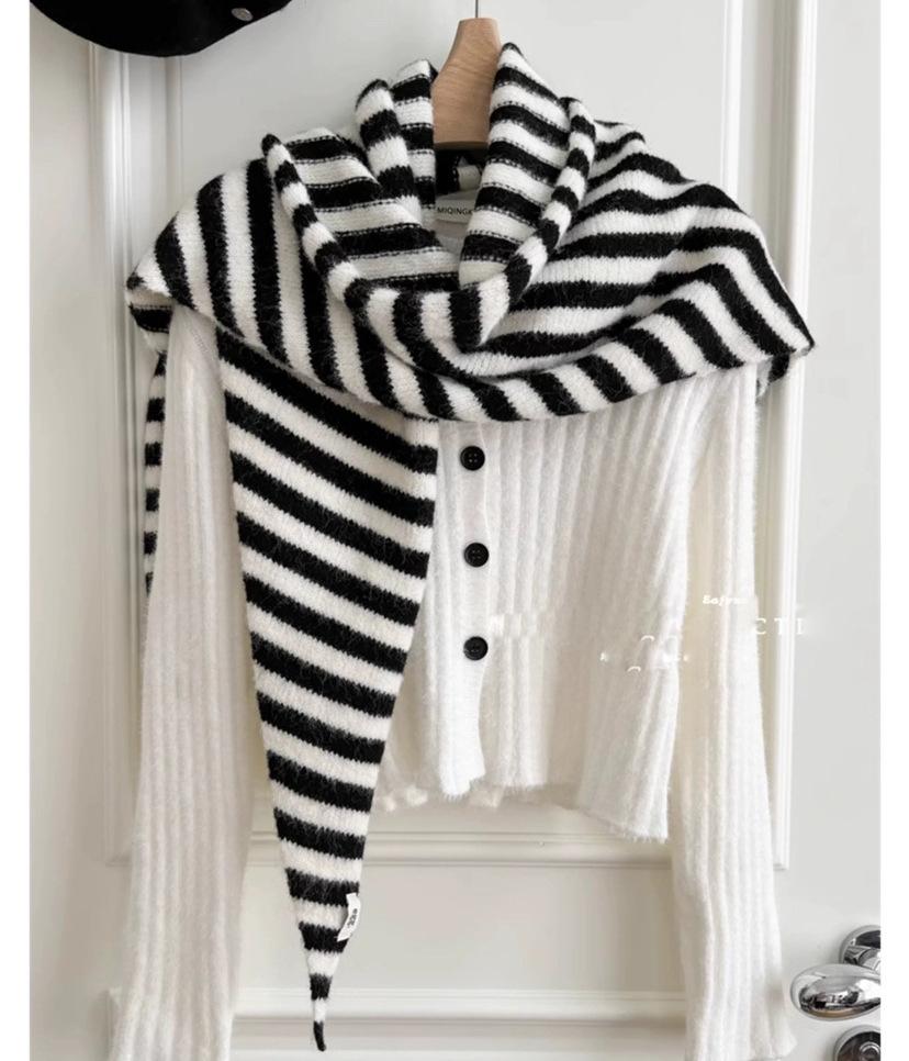 

Neck Knitted Scarf Women Winter Warm Scarves Bright Stripe Design Thickened Shawl Soft Triangle Pashmina 60x170cm