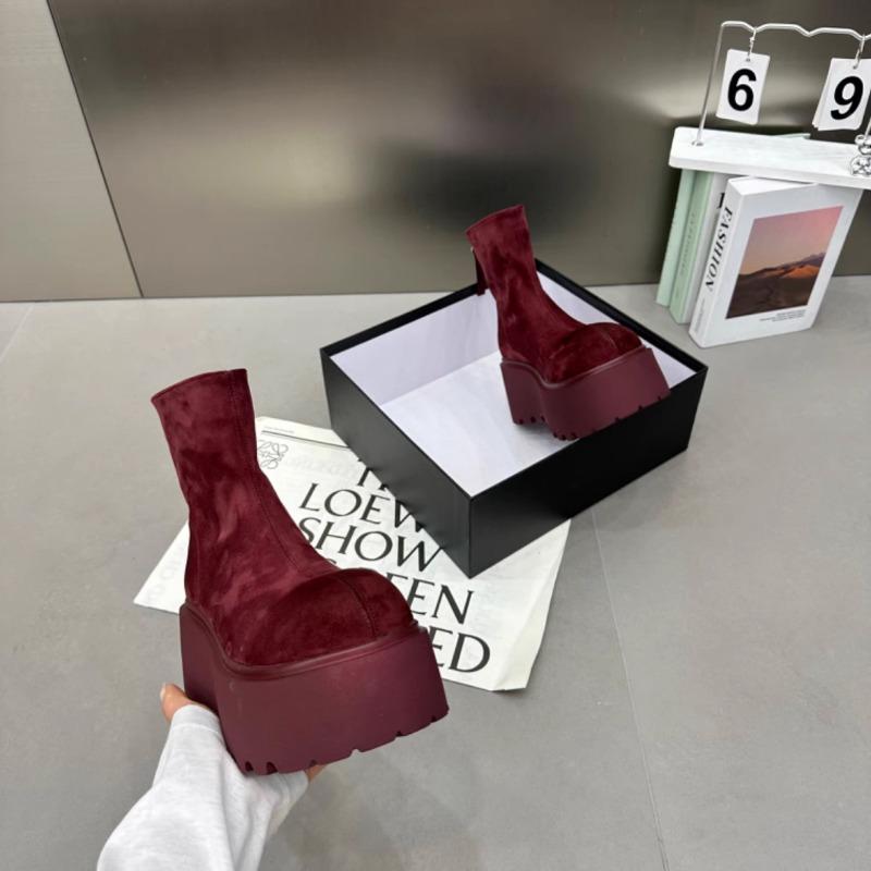 New Platform Women Snow Ankle Boots Suede Fashion Flats Shoes Woman Trend Walking Goth Chelsea Boots Warm Cozy Punk Mujer Botas