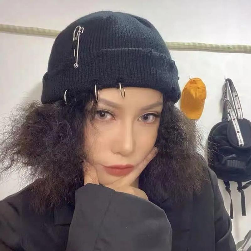 Unisex Warm Knitted Hats Hip Hop Beanies Cap Metal Pin Ring Brimless Hat Ripped Holes Edging Skullcap Hat Winter Caps
