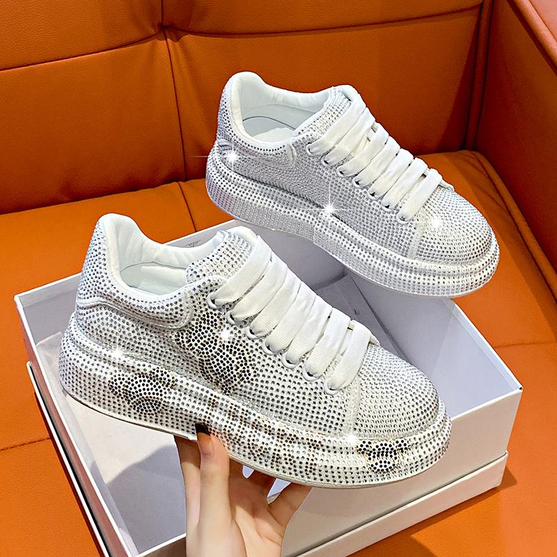 Fashion Women's Luxury Sneakers Sparkling Water Diamond Shoes Thick Bottom Casual Shoes Designer Water Diamond Fashion Vulcanized Shoes