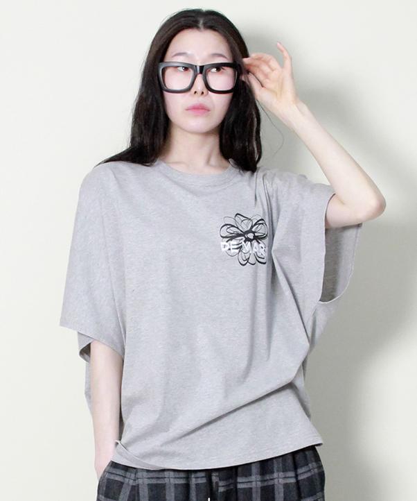 Deumakeu Medium Fit French Sleeve Chest Flower Short Sleeve T-Shirt Gray