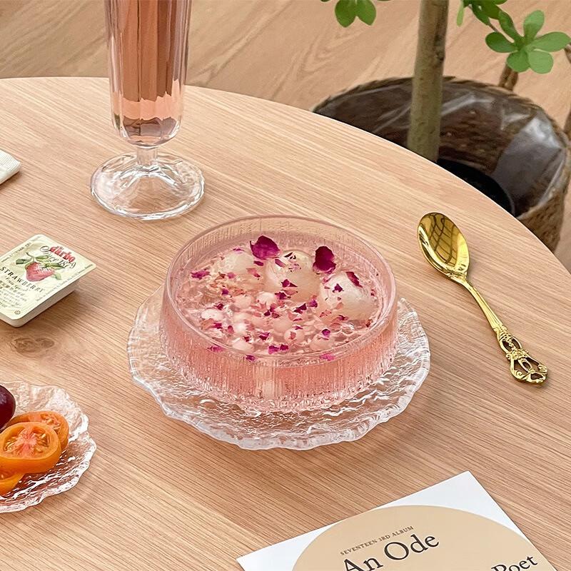Retro Japanese Embossed Glass Dessert Bowl Set