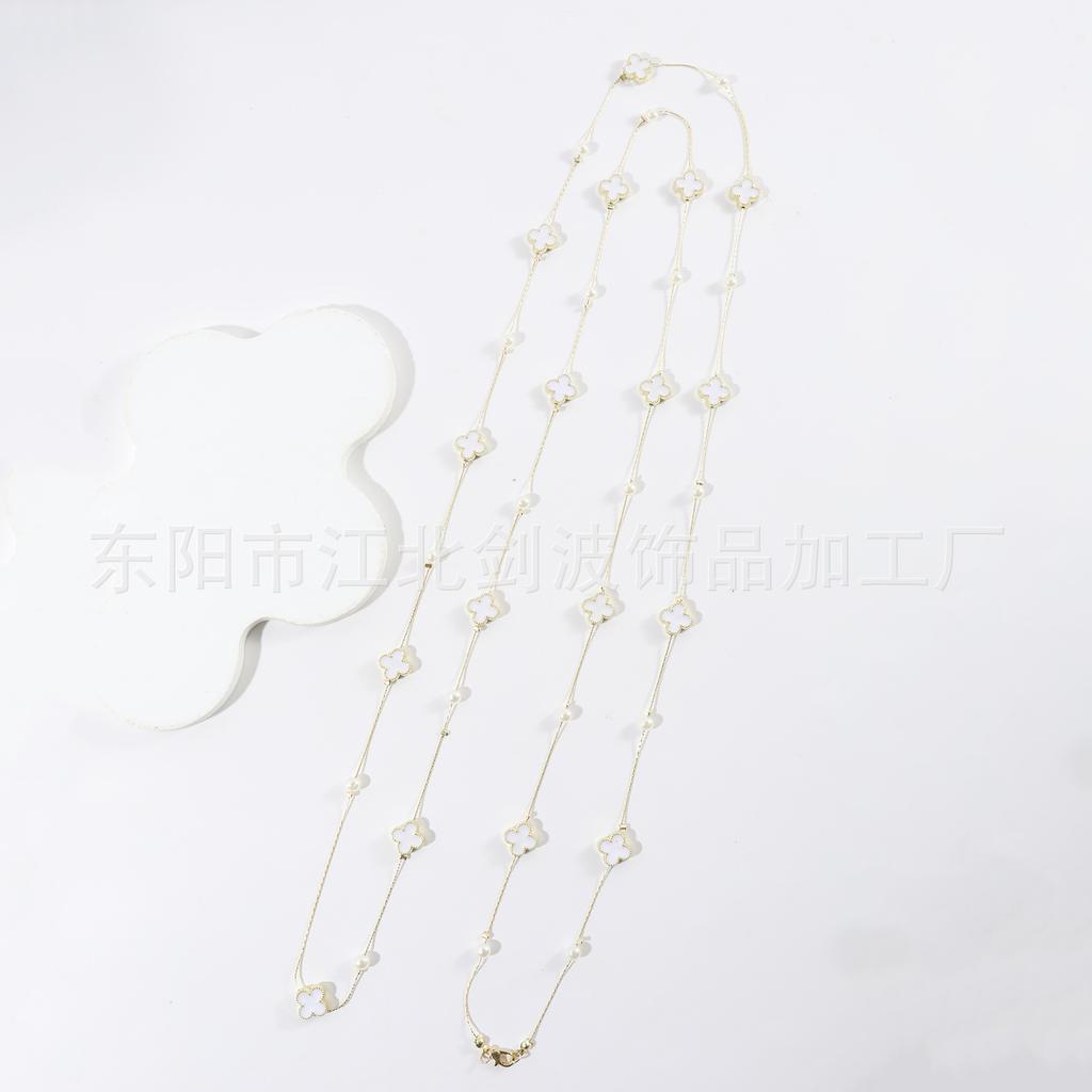 Seventeen Flowers Four-leaf Clover Oil Drop Four-leaf Clover 170cm Long Female Sweater Chain Fall and Winter New Necklace