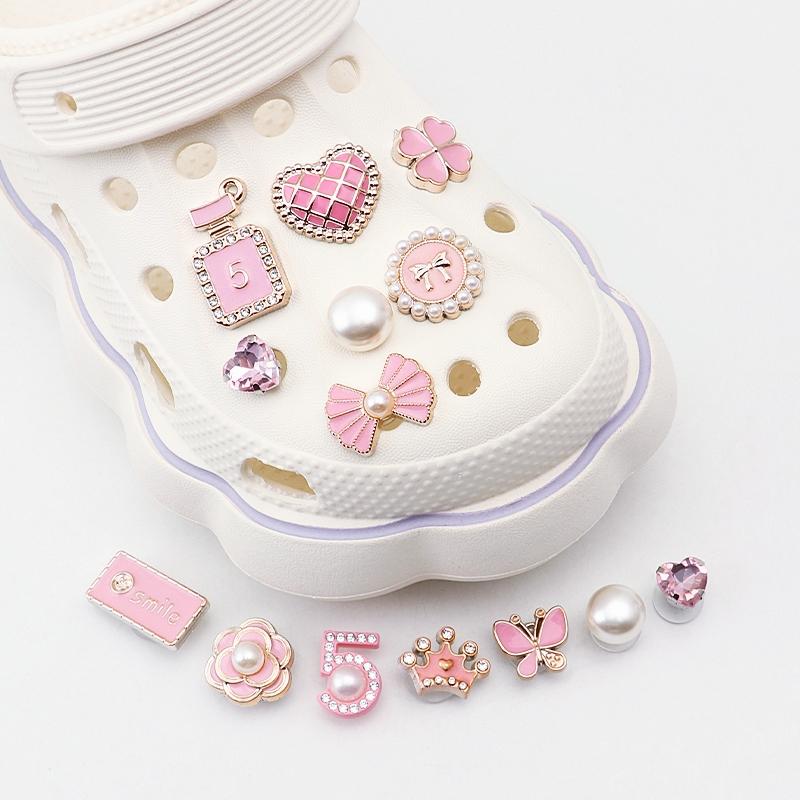 1 Set Shoe Charms Set Creative DIY 3D Shoe Flower Diamond Butterfly Pearl Flower Detachable Chain buckle Girls Shoe Decoration
