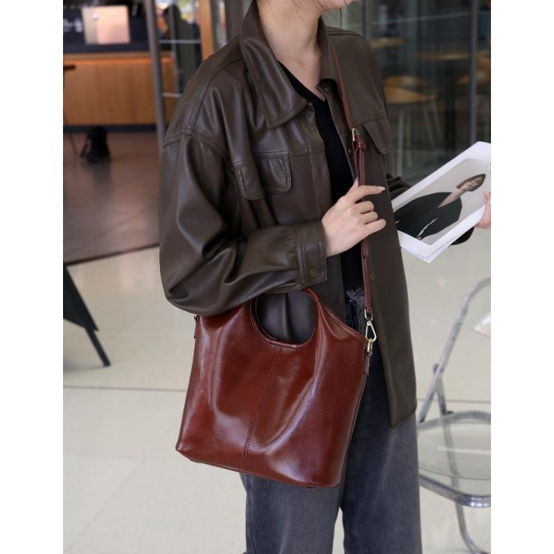 First Layer Cowhide Bucket Bag New Autumn and Winter Retro Hand Improved Genuine Leather One Shoulder Crossbody Women's Bag
