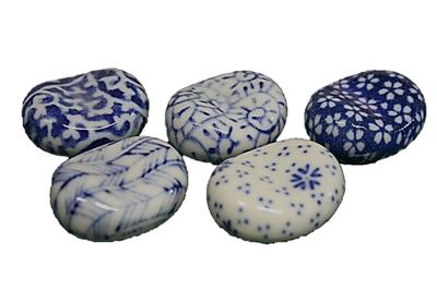 Ceramic Blue and White Hanakazebi Chopstick Rest Set of Broad Bean Direct from ACSWEBSHOP Original 5, Design, Manufacturer,