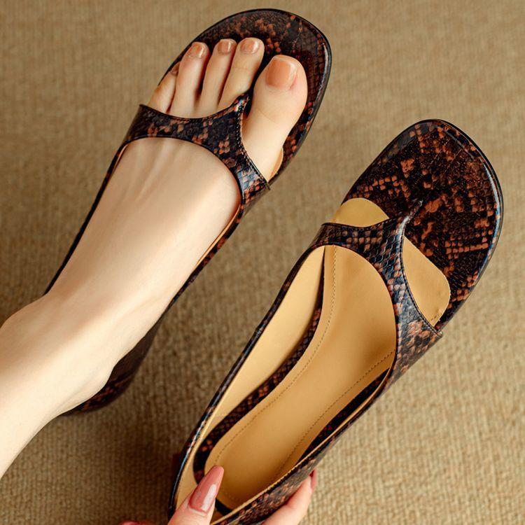 

Fashion Fashion Versatile Women Shoes Summer New Round Toe Flat Shoes Comfort Non Slip Women s Sandals Temperament Women s Flat Sandals 40 коричневый