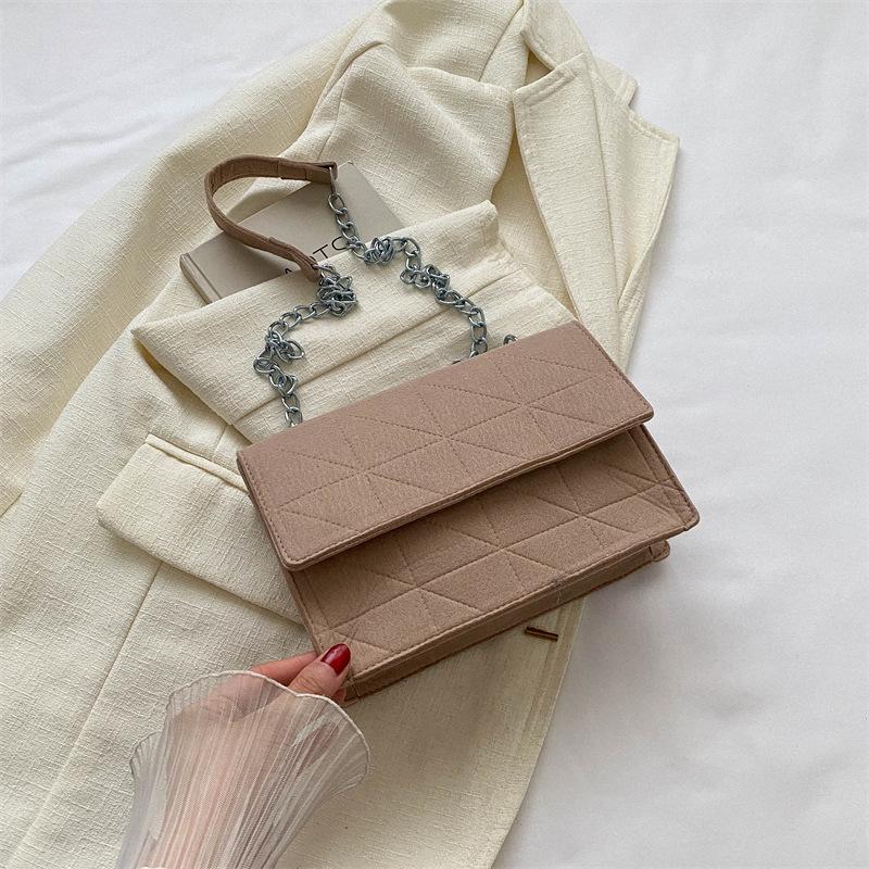 Simple Chain Shoulder Bag Casual Commuter Crossbody Bag New Summer Bag Women's Niche Fashion Square Bag