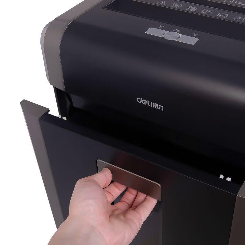 Deli 14403 Level 4 Commercial Cross-Cut Paper Shredder CN plug (adapter included)