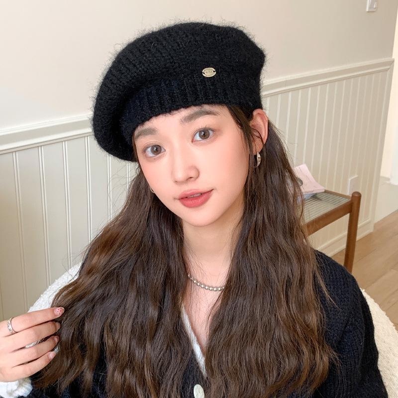 Women's Korean Style Woolen Beret: Versatile, Solid Color, Knitted, Warm, Windproof, with Metal Label for Autumn and Winter