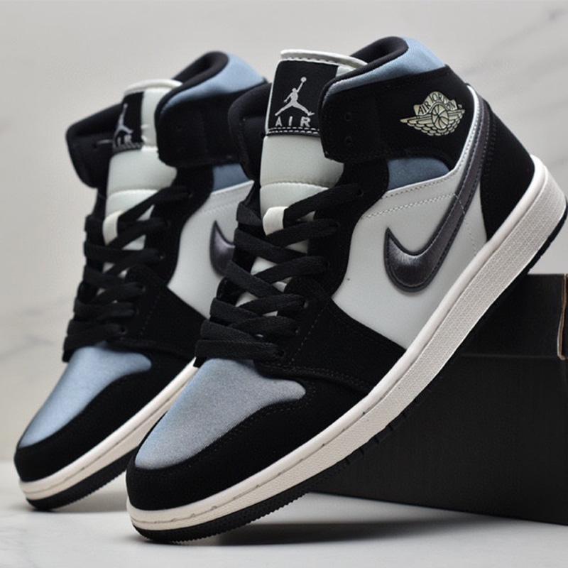 Mens Basketball Shoes Chill OG Shadow Mocha Royal Toe Obsidian UNC Sports Trainers Sneakers Shoes