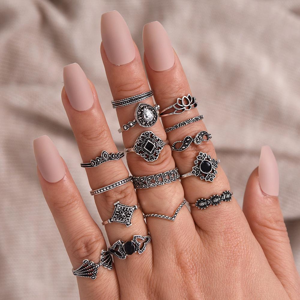 Vintage Cross-border Lotus Joint Crown & Teardrop Ring Set