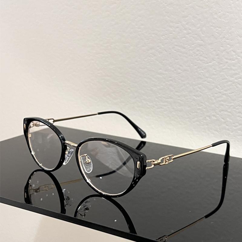 

2026 new fashionable small frame reading glasses for women, anti radiation and anti blue light glasses eyeglasses who