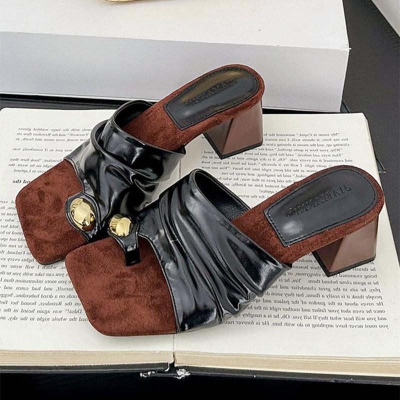 Fashion Fashion Metal Decoration Design High Heel Slippers Women High Quality Faux Suede Slide Sandals Comfort Clip Toe Brand Flip Flops