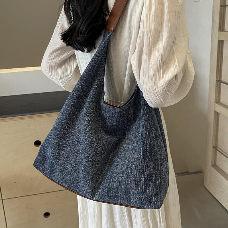 IELGY Large-Capacity Bag Female 2024 New Style Commuter Canvas Denim Tote Bag College Student Class Bag Armpit Order S