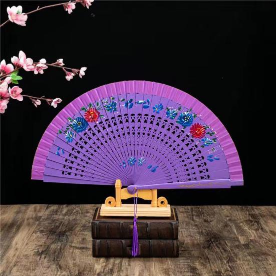 Faltfächer mit Quasten, doppelseitig, Blumenmuster, hohle Holzrippen, Laufstege, Tanz-Wing-Chun-Requisiten, Damen, Sommer-Handfächer, Partyzubehör