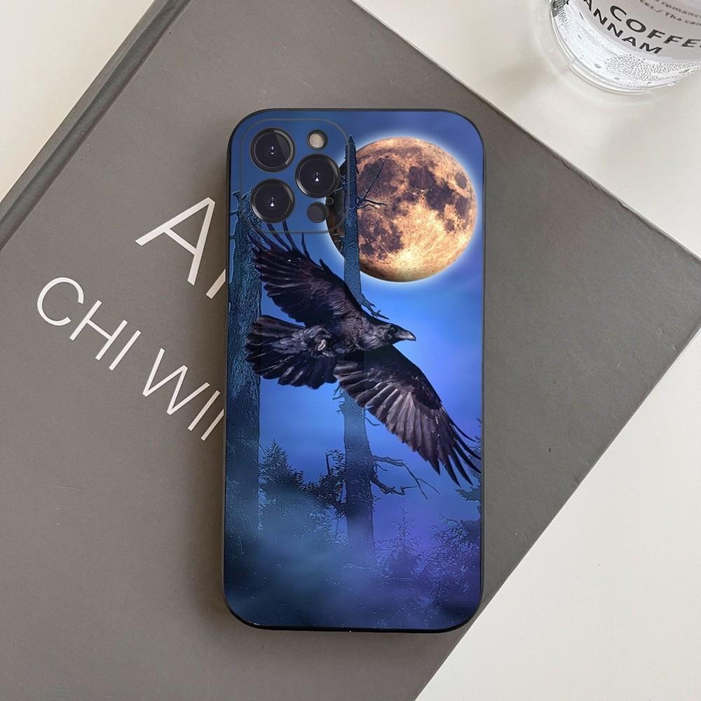 Raven Pattern Phone Case For iPhone 15 14 11 12 13 Mini Pro XS Max Cover 6 7 8 Plus X XR SE 2020 Funda Shell