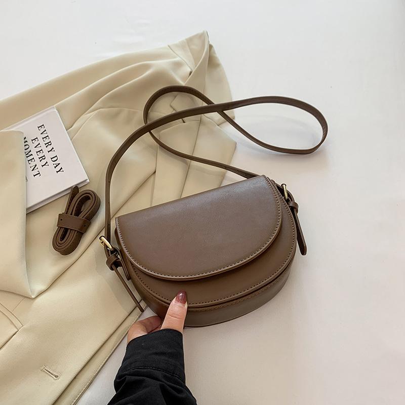 Retro Solid Color Saddle Bag High Quality Leather Shoulder Bags for Women 2025 New Simple Ladies Crossbody Bag Designer Handbags