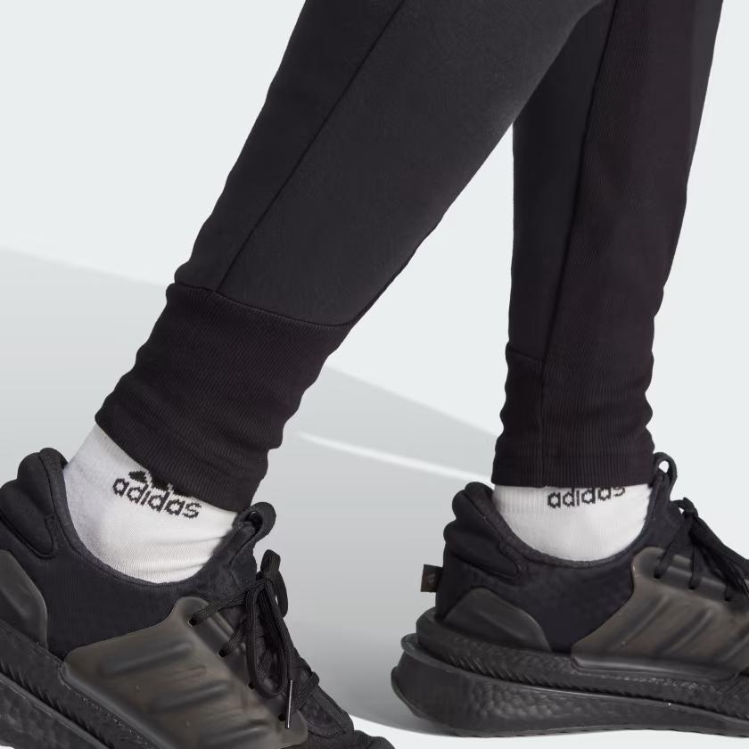 adidas ZNE. Premium Hose Schwarz IN5102