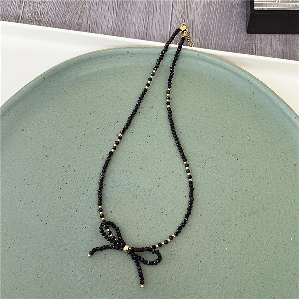 Fashionable Necklace with Lovely Bowknot Choker Fashion Beaded Clavicle Neckchain Adjustable Chain Suitable for Women