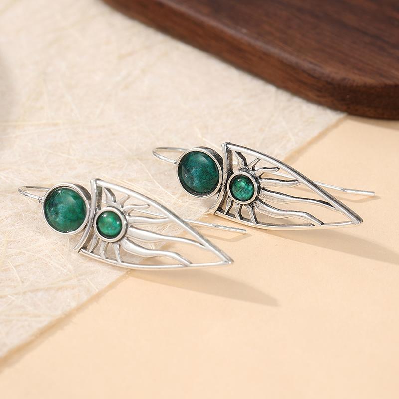Vintage Design Silver Color Inlaid with Green Stones Women's Earrings Ethnic Metal Geometry Hand Carved Dangle Earrings Woman