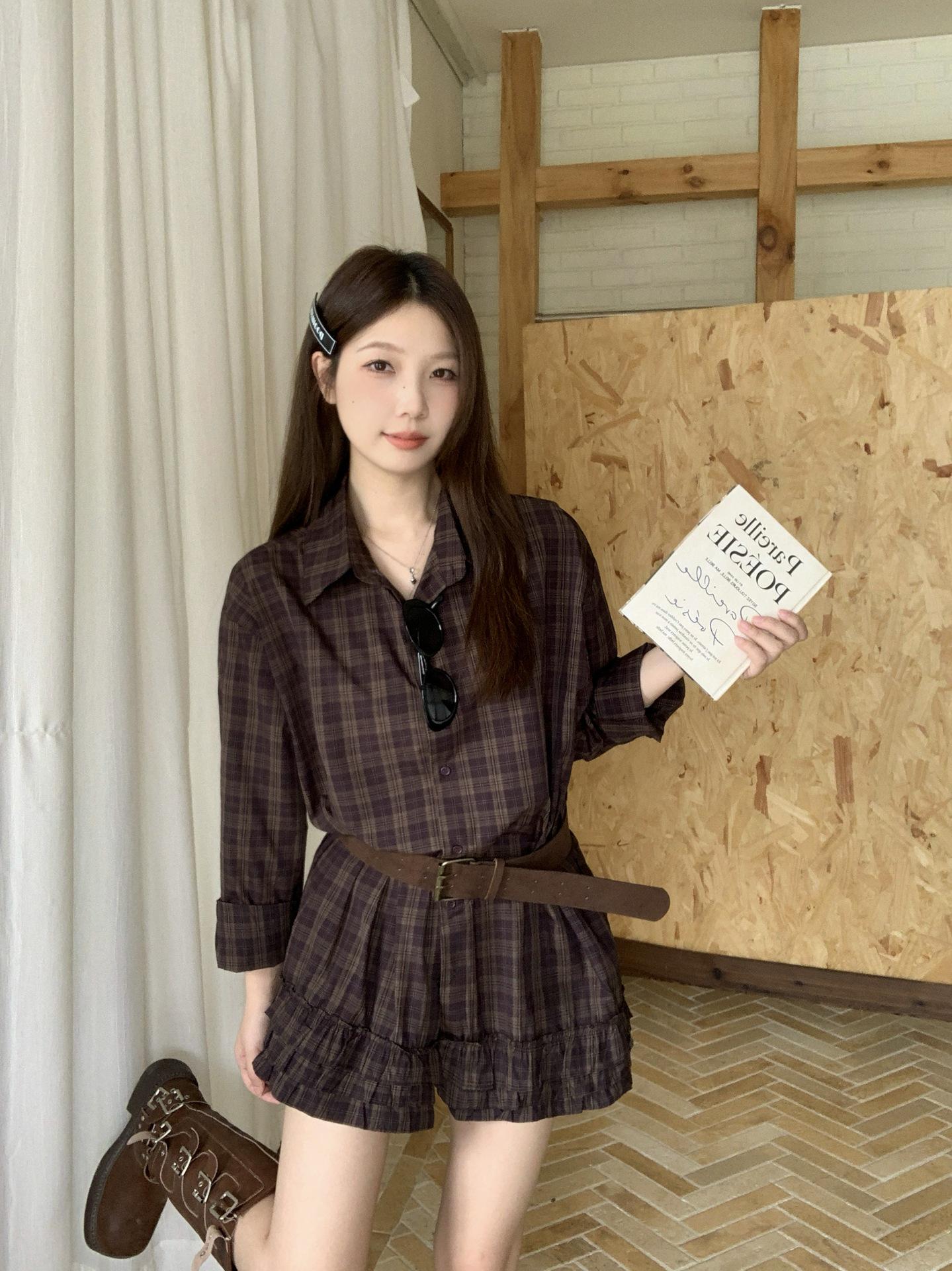 Plus Size Korean Retro Plaid Shirt & Ruffle Trim Shorts Set 3XL (for 80-87.5 kg)