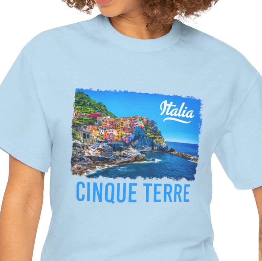 Cinque Terre Italy Coastal Landscape Tee | Italia Travel Souvenir Shirt M